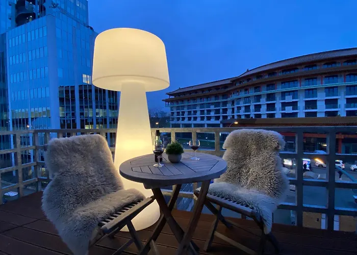 Paragon ApartmentsAirport Hotel